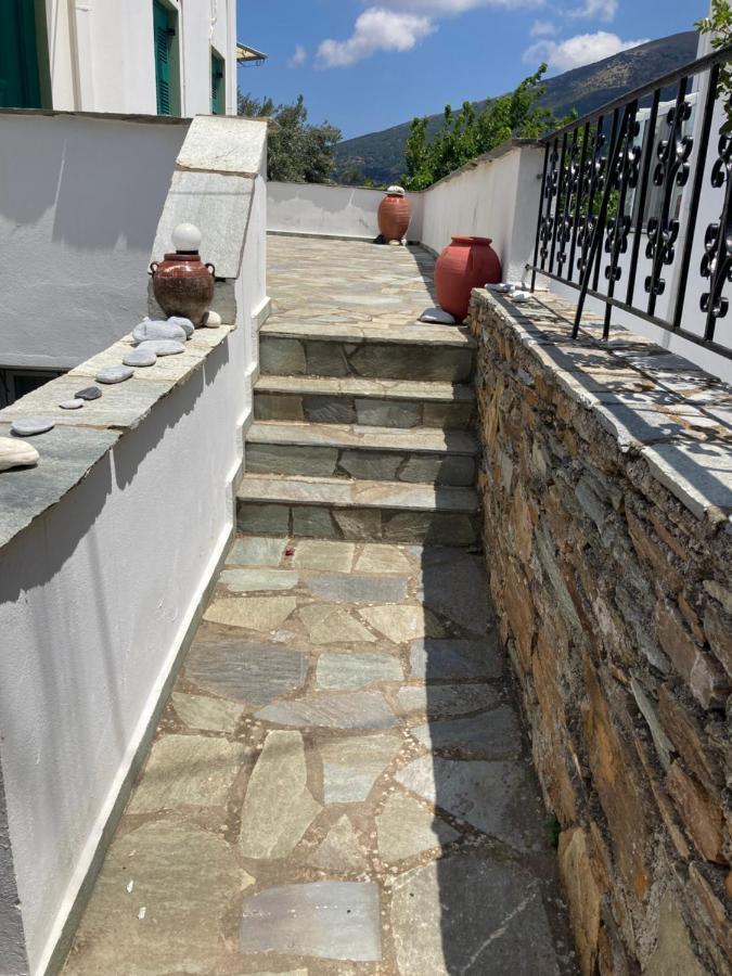 Agkyra Rooms Aladhinon Exterior photo