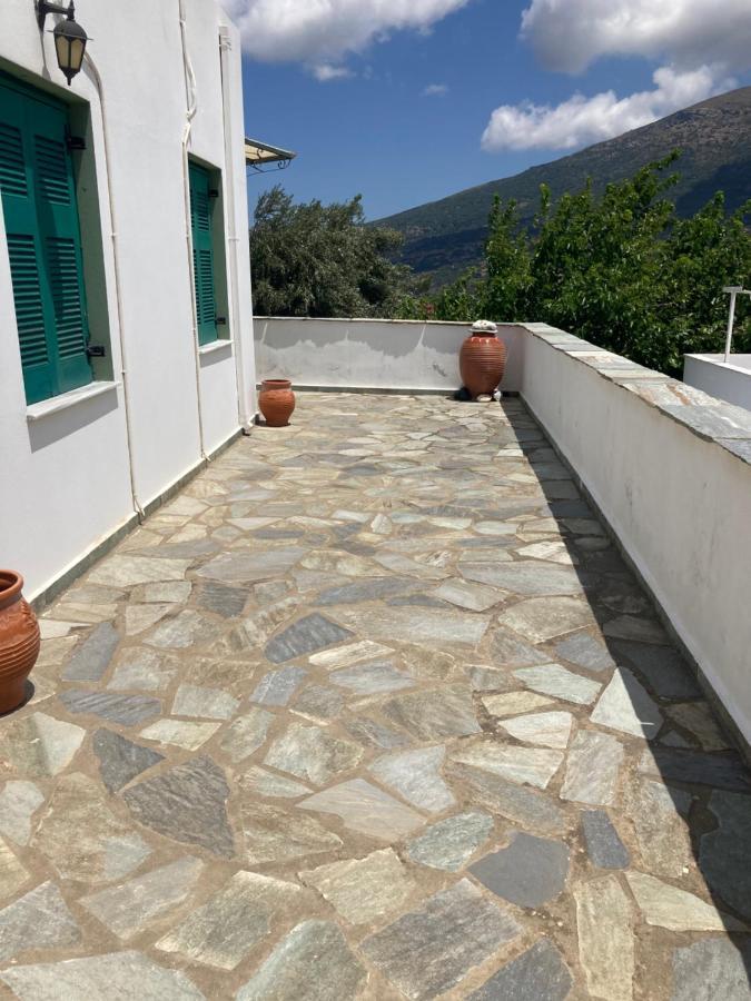Agkyra Rooms Aladhinon Exterior photo