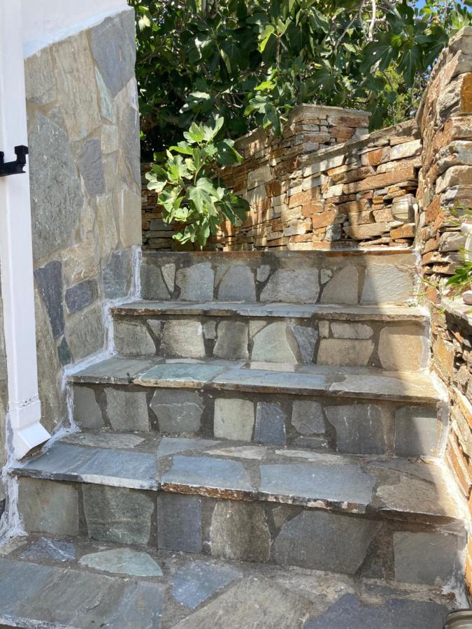 Agkyra Rooms Aladhinon Exterior photo