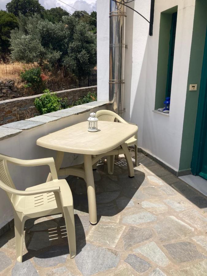 Agkyra Rooms Aladhinon Exterior photo